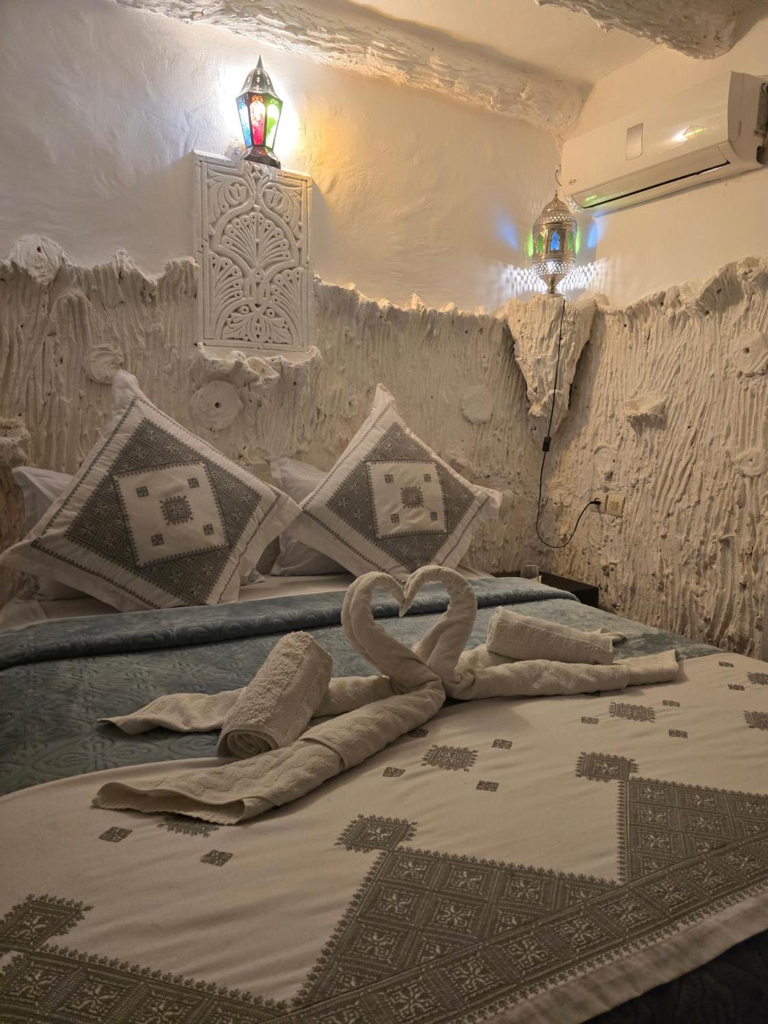 Dar Khmissa Fes Fez Exterior foto
