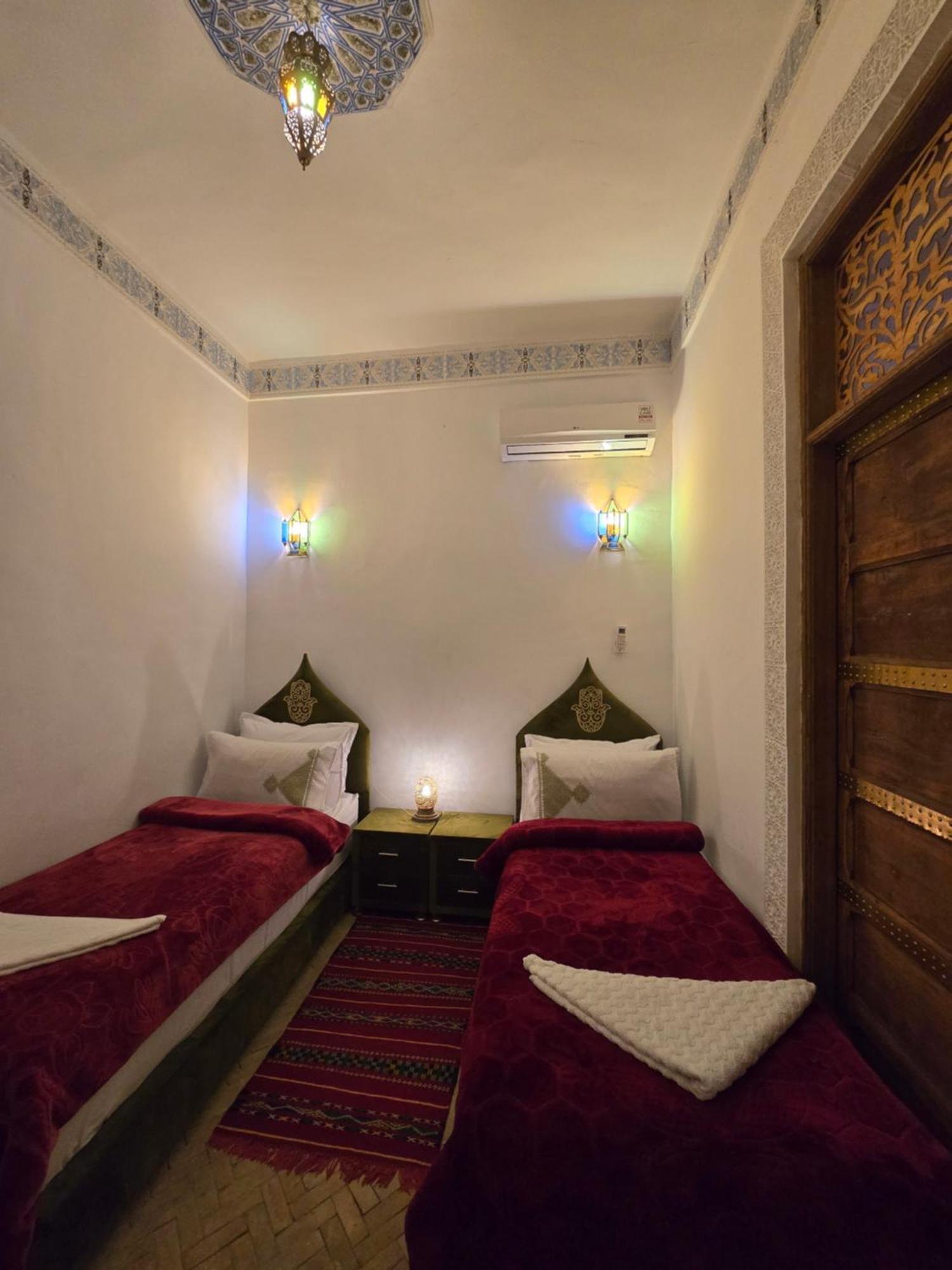 Dar Khmissa Fes Fez Exterior foto